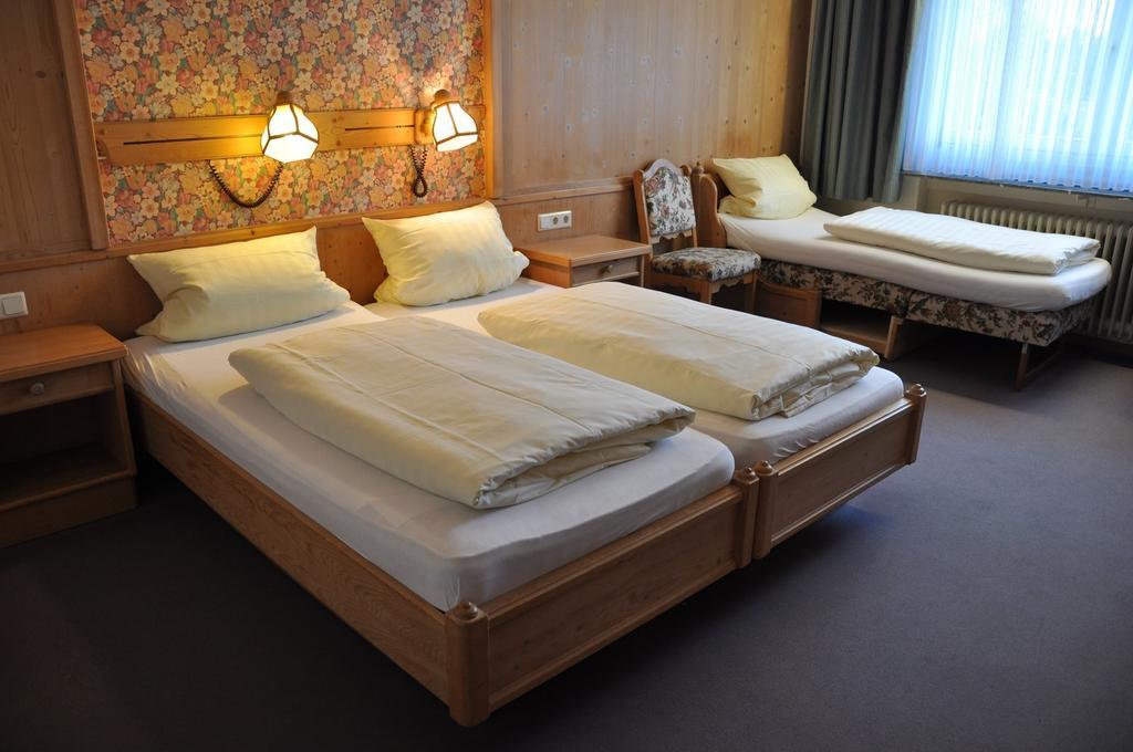 Hotel Buergerhof Хомбург Стая снимка