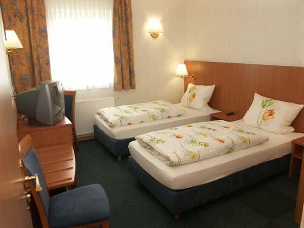 Hotel Buergerhof Хомбург Екстериор снимка
