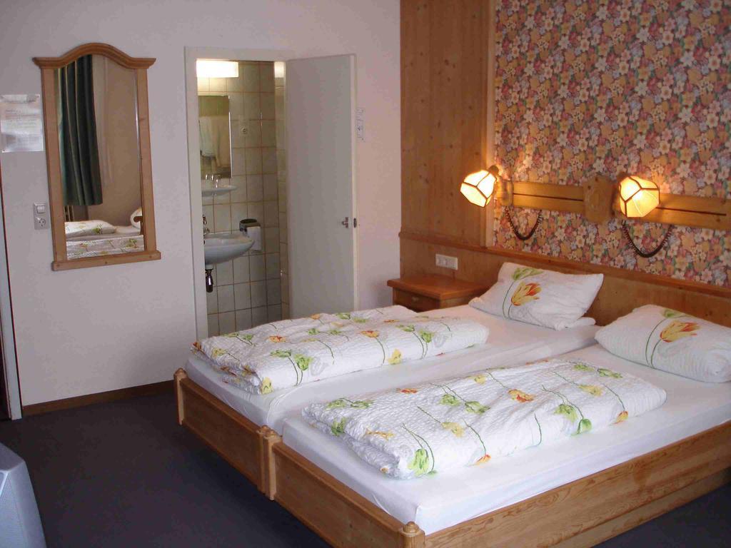 Hotel Buergerhof Хомбург Екстериор снимка