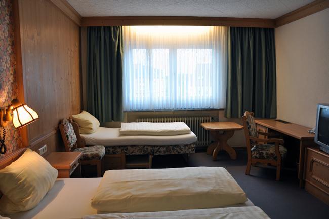 Hotel Buergerhof Хомбург Стая снимка